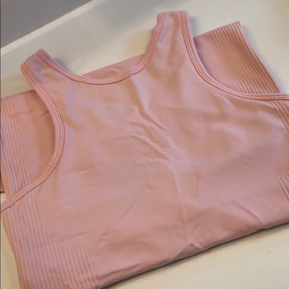 Lululemon work out top